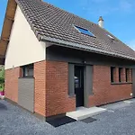 Aux Passagers De La Baie 3 3 Etoiles Grand Jardin Terrasse Parking Proche Crotoy Le Crotoy