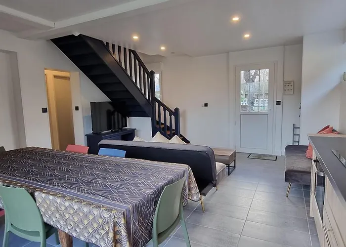 Aux Passagers De La Baie 3